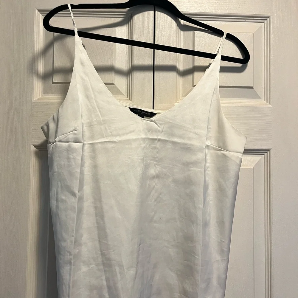 Banana Republic Silk Top - Picture 4 of 4